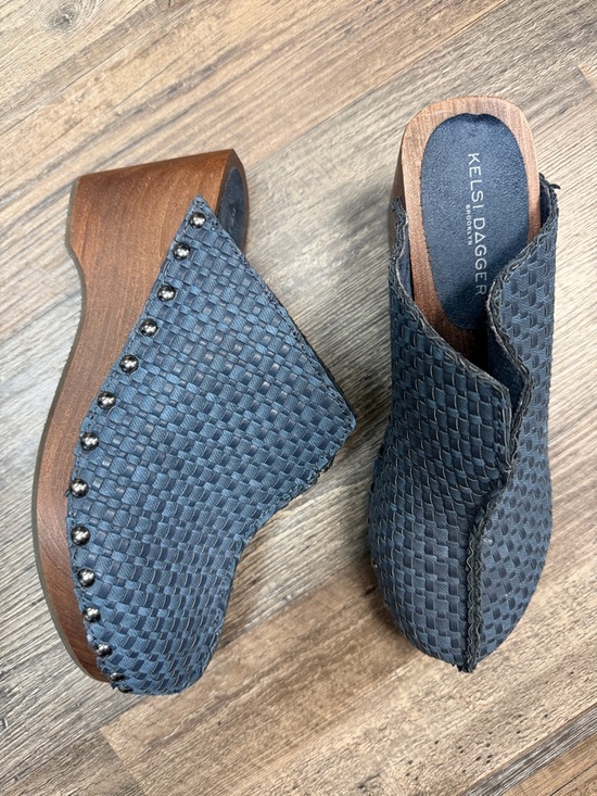 Anthropologie Shoes - Anthropologie Kelsi Dagger Brooklyn Boulder Navy Heeled Mules Shoe Size 7
